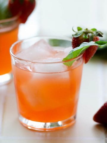 Strawberry-Basil Vodka Cocktail,KetelOne Cucumber & Mint Vodka,what to make with cucumber vodka,cucumber mint vodka,strawberry cocktail