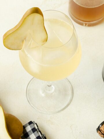 honey lemon ginger,gin,prosecco