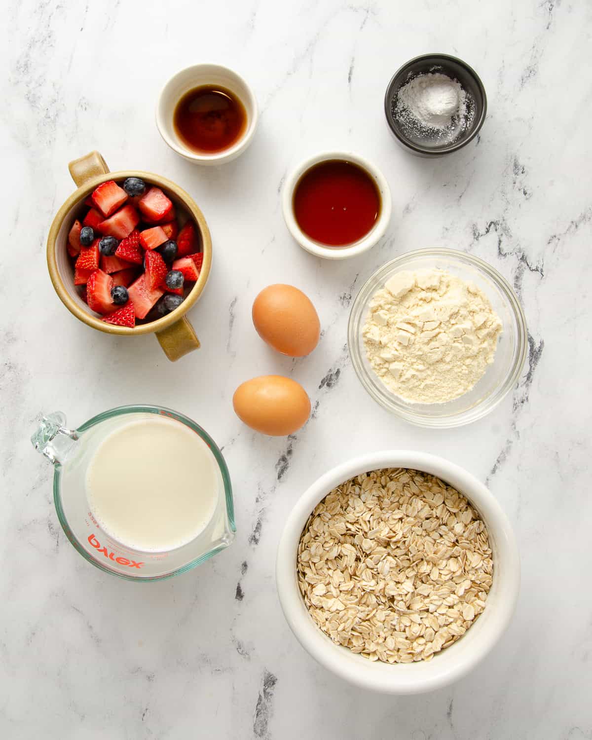 Ingredients needed to make protein baked oats.