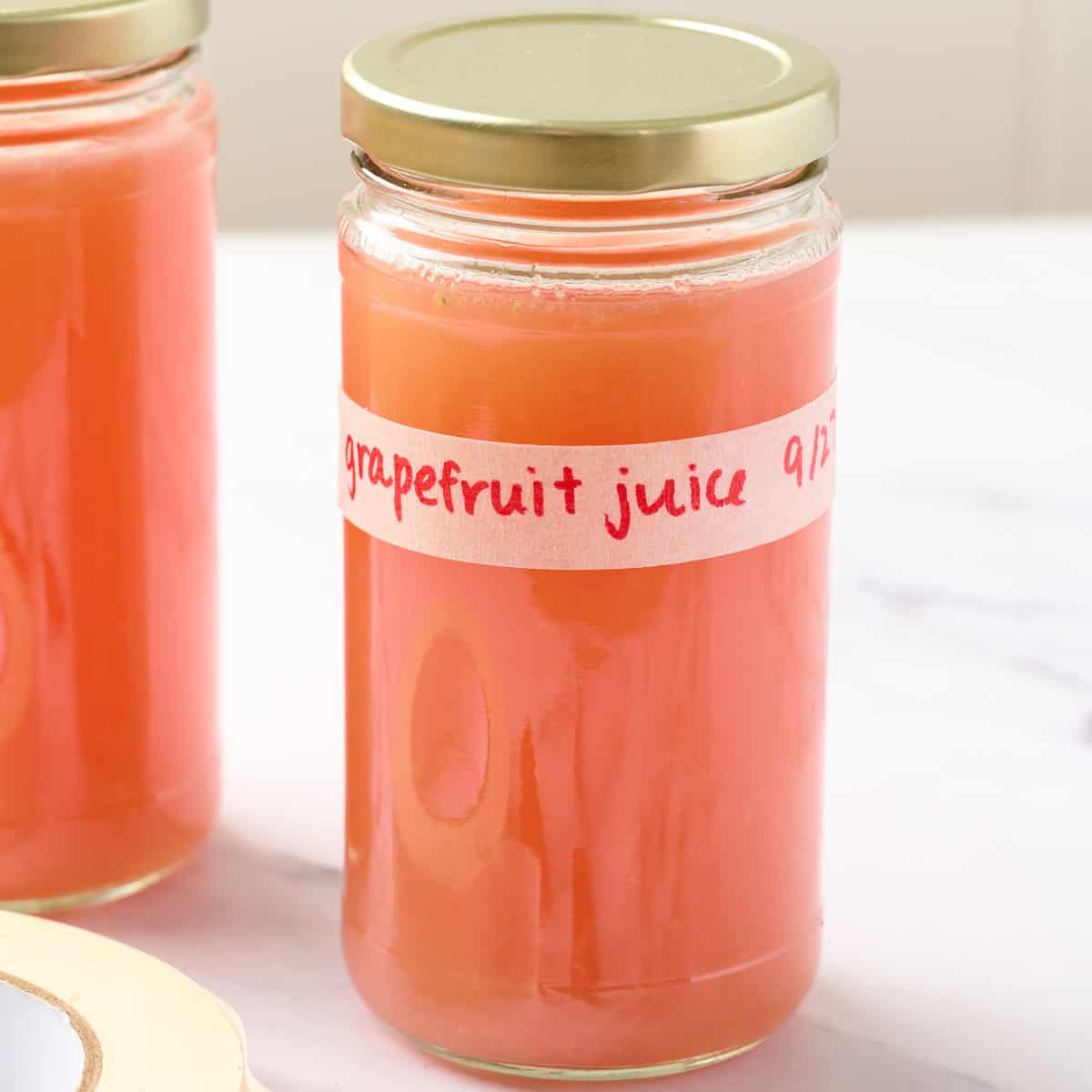 How Long Does Freshly Squeezed Grapefruit Juice Last?